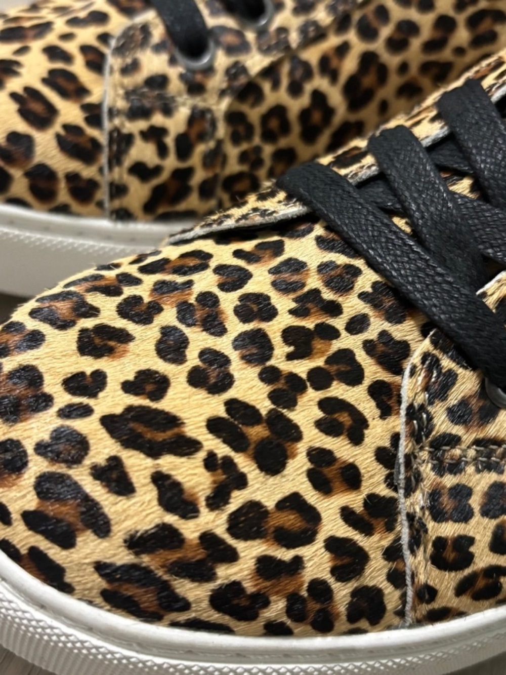 Matisse Entice leopard print calf hair high-top sneakers Size 8M - Picture 4 of 6
